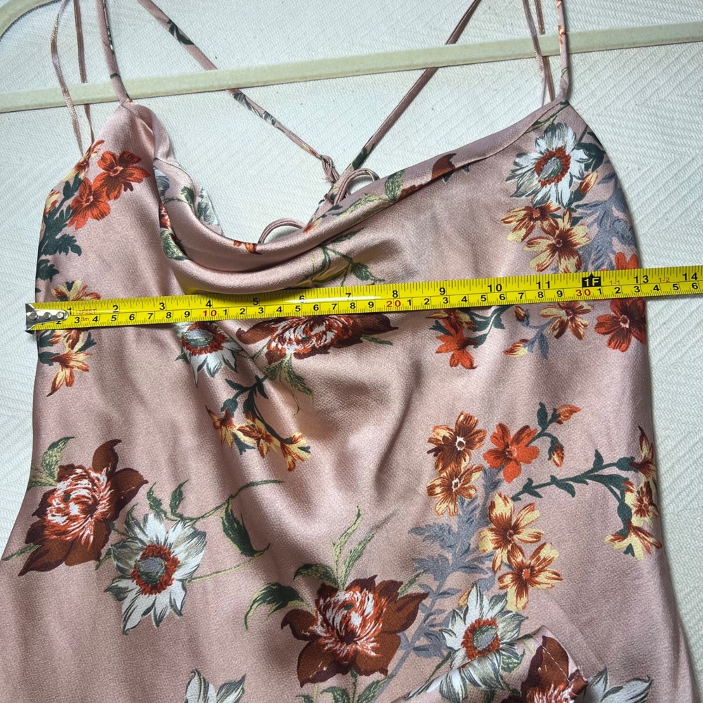 ASTR The Label Gaia Floral Satin Cowl Neck Midi Dress Mauve Pink Womens Medium - Picture 10 of 10